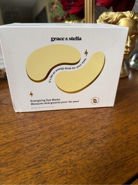grace & stella Yellow Energizing Under-Eye Patches